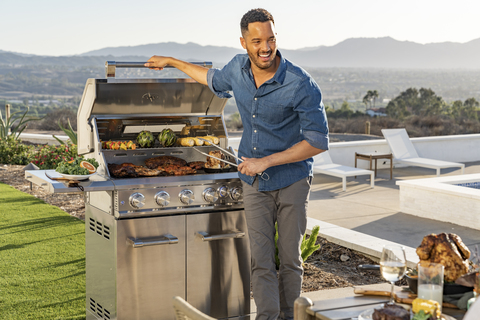 Kirkland Signature Stainless Steel 6 Burner Gas Grill