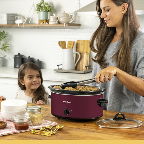 A Busy Mom's Slow Cooker Adventures: Crock-It Lock-It #REVIEW