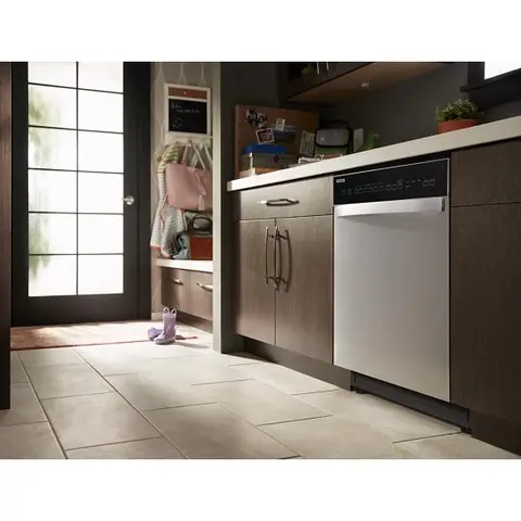 WHIRLPOOL Built In Dishwasher WDF550SAHS ABC Warehouse