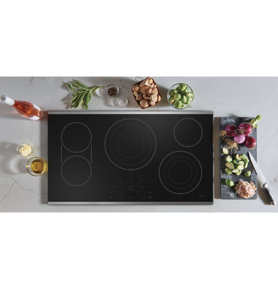 Café™ 30 Black Electric Cooktop