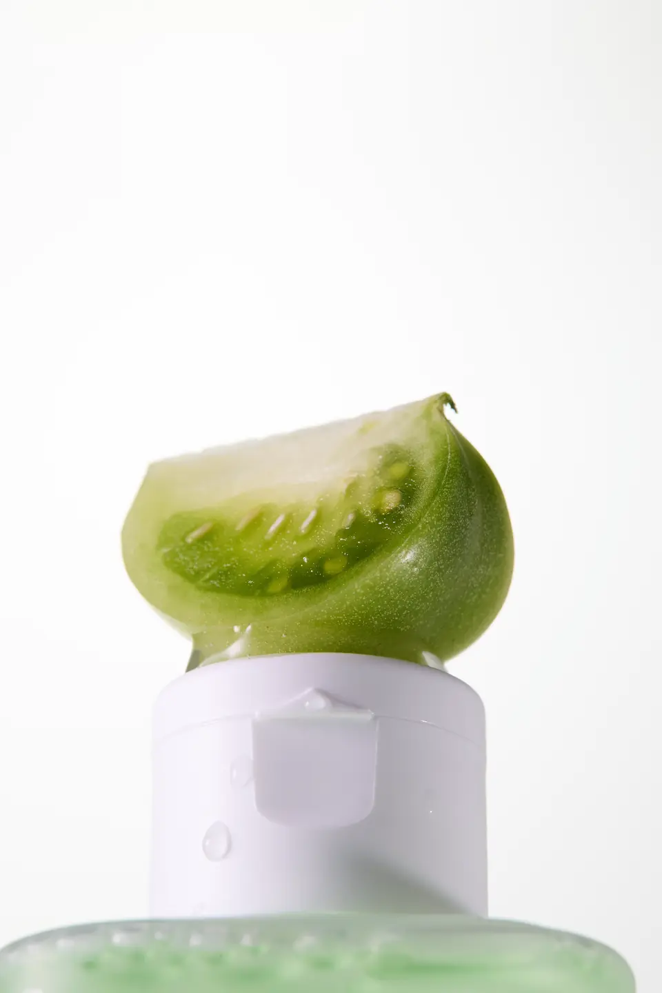 Green Tomato NMN Pore Hydro Soothing Toner