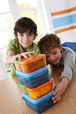 Rubbermaid 4-Piece Snap and Stack Lunch Blox Kit with Ice, Multi,  5.25x5x4.5 Inches - multi