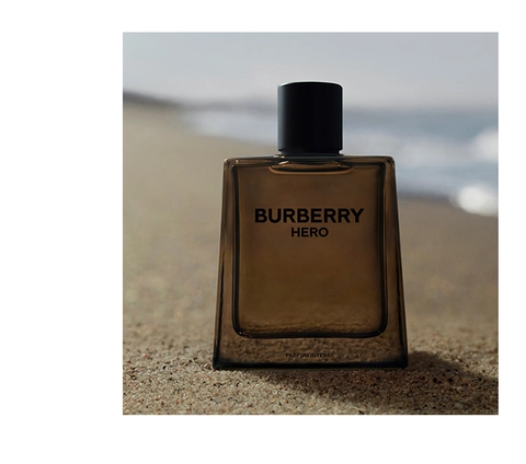 Burberry Hero Parfum Intense - Perfume Masculino - Época Cosméticos