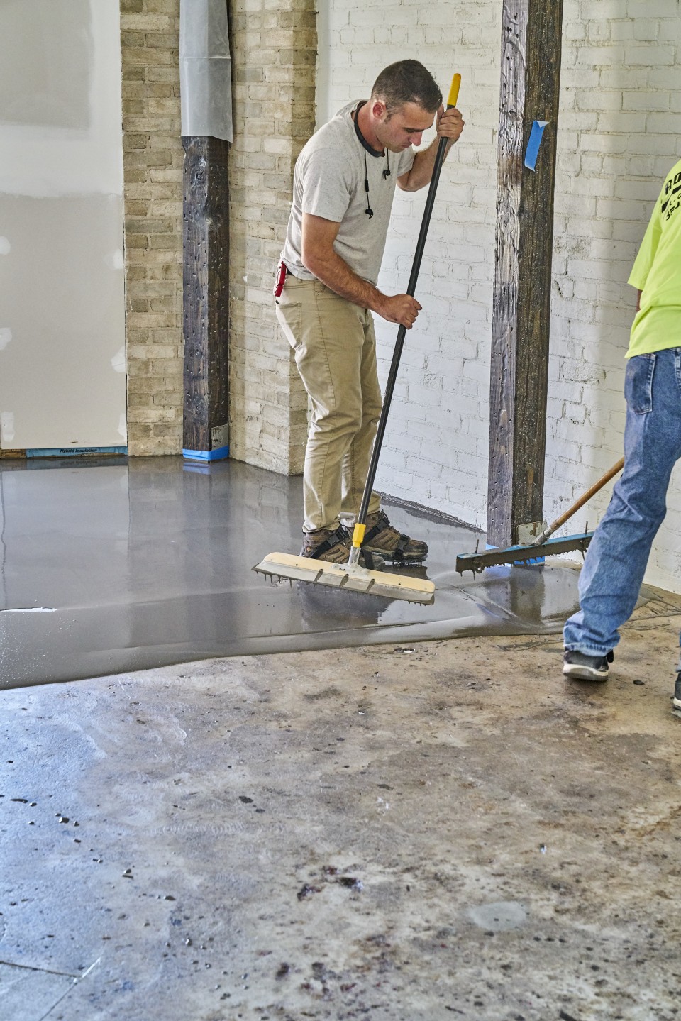 High Performance Cement By Quikrete 50, How To Mix Quikrete Self Leveling Floor Resurfacer