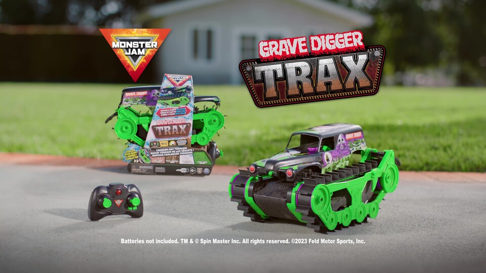 Monster Jam, Grave Digger Trax All-Terrain Remote Control Outdoor Vehicle,  1:15 Scale