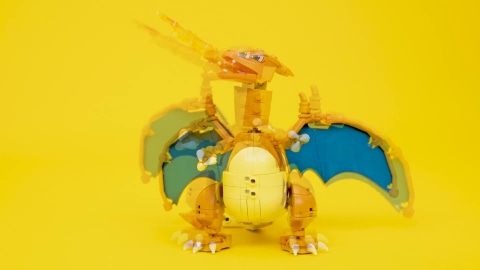 Mega Construx™ Pokemon Charizard Construction Set, 222 pc