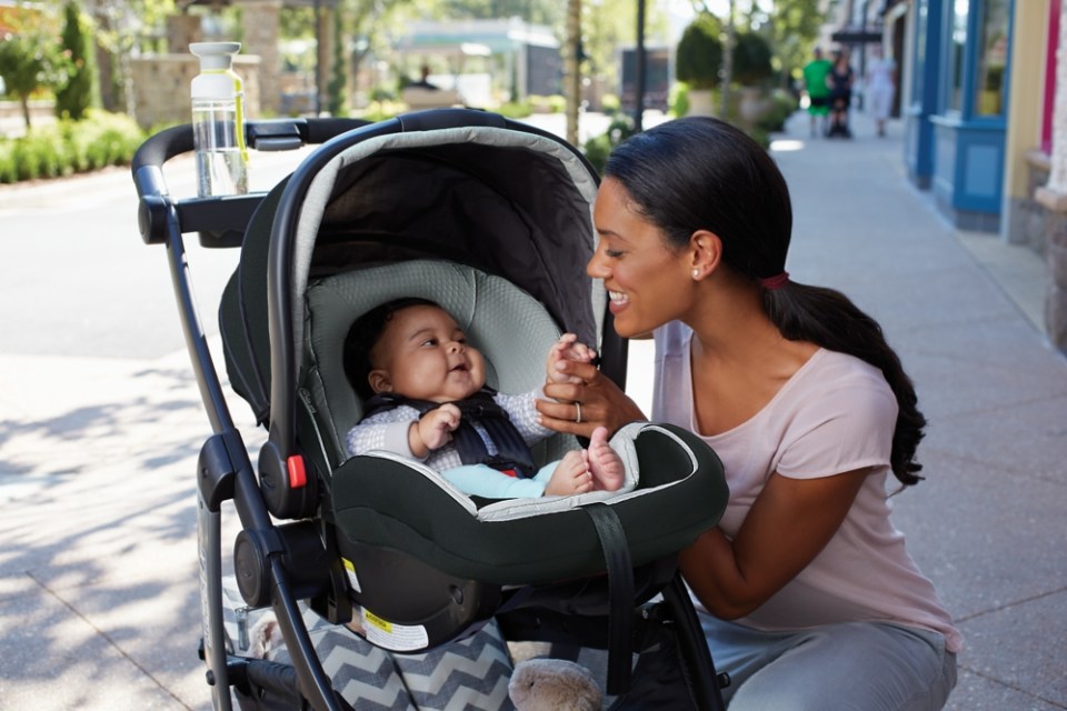 modes lx travel system with snuglock