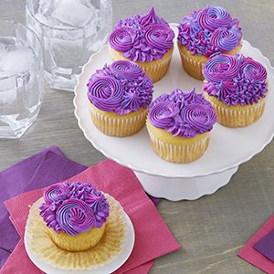5 Pc Set - LV Brand Impressions - Bakell  Cake decorating piping, Cake  decorating, Cake decorating tools