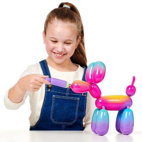 Squeakee the Balloon Dog - Makes Sound, Deflates, and Does Tricks! -  Electronic Pets