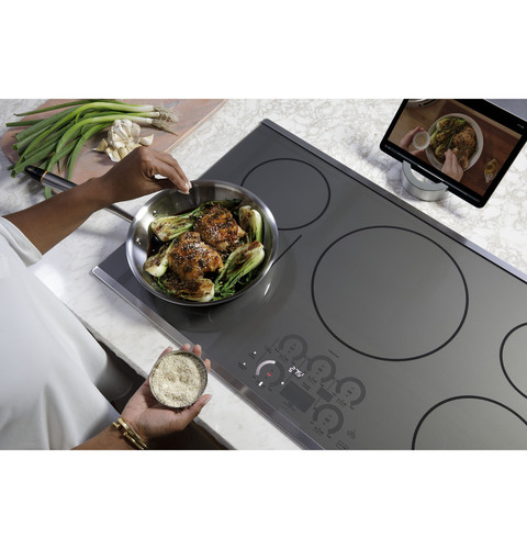 Cafe Induction Cooktop Bluetooth Cooking Probe (Black) in the