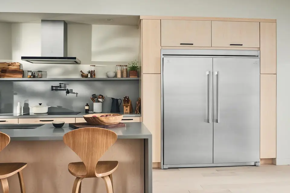 Electrolux TRMKTSS2FL79 Double Refrigerator and Freezer Trim Kit