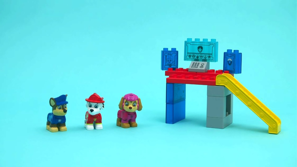 thumbnail video image 2 of Mega Bloks Paw Patrol Pup Pack HDX93, Bundle Building Toys for toddlers, 2 of 7