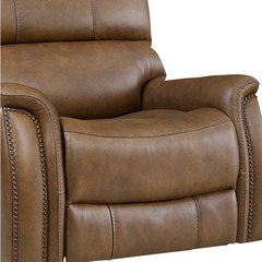 LEG SUPPORT Comfortable pad-over-chaise reclining design