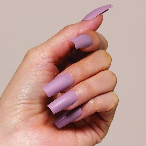 Extended tip for longer nails