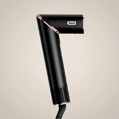Shark FlexStyle&#174; measures heat 1,000 times per second, ensuring consistent air temperatures and no heat damage.
