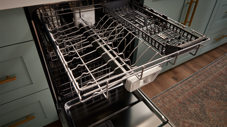 Whirlpool 24 Fingerprint Resistant Stainless Stee Dishwasher with 3rd Rack  (47 dBA) - WDTA50SAKZ