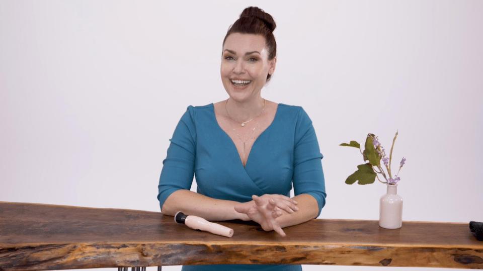 thumbnail video image 2 of Spa Sciences ECHO, Rechargeable Sonic Makeup Brush for Airbrush Finish, 2 of 13