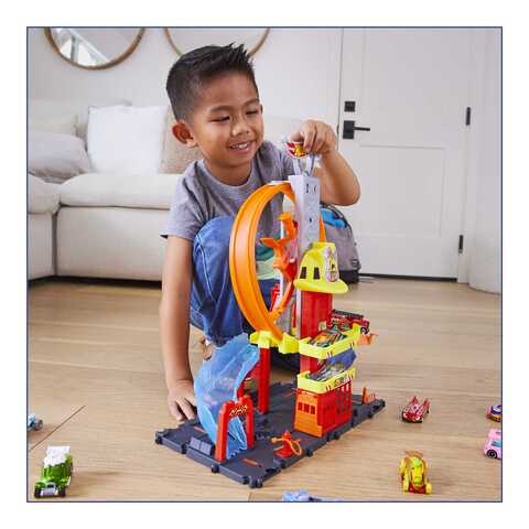 Hot Wheels City Super Fire Station - Playpolis