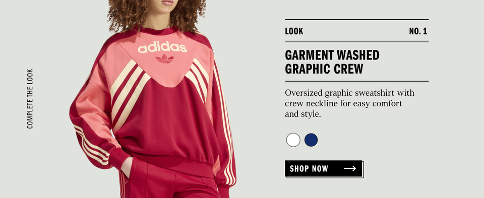 Garment washed graphic crew