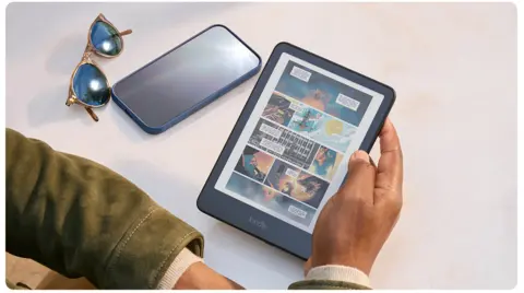 Amazon Kindle Colorsoft 16 GB – With color display and adjustable