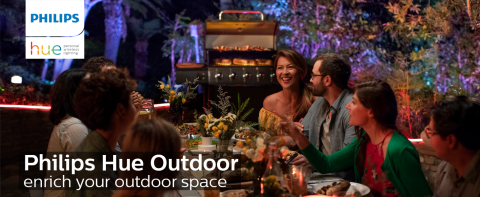 Philips Hue Logo "Philips Hue Outdoor, enrich your outdoor space", backyard party
