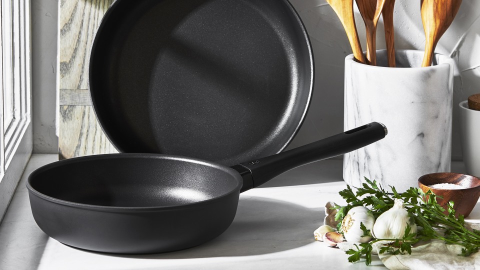 ZWILLING Madura Plus Forged Aluminum Nonstick Fry Pan - Walmart.com