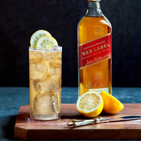 Johnnie Walker Red Label Blended Scotch Whisky, 750 ml, 40% ABV 
