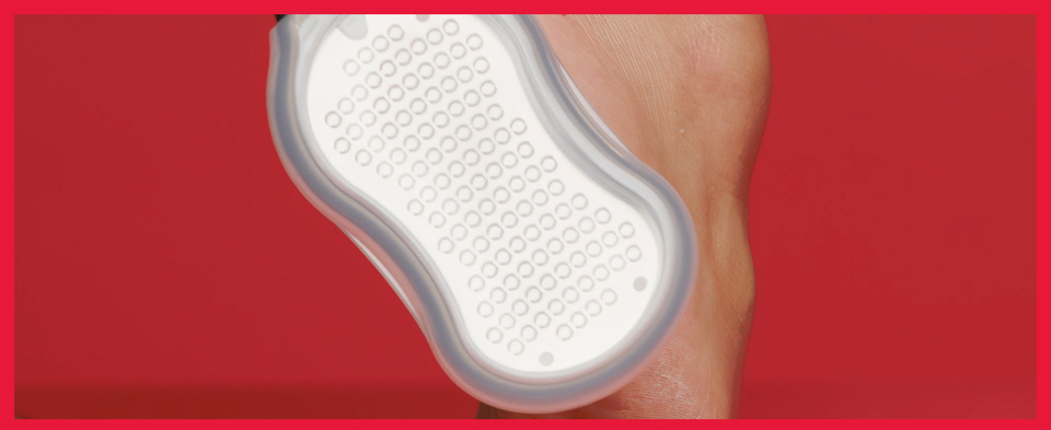 thumbnail video image 2 of Revlon Wet/Dry Foot File, 1 count, 2 of 8