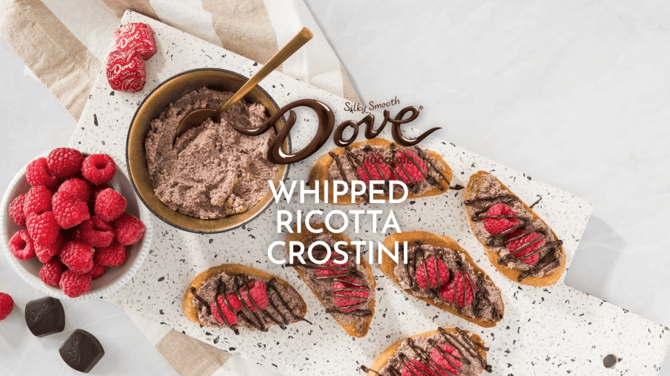 thumbnail video image 2 of Dove Promises Dark Chocolate Candy - 8.46 oz Bag, 2 of 12