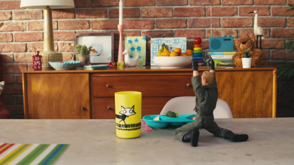 thumbnail video image 2 of Tommee Tippee No Knock Toddler Cup, Cat & Fox – 18m+, 2pk, 2 of 10