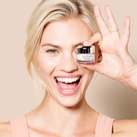 アイケア EYE BRIGHTENINGCREAM Olay Eyes Brightening Eye Cream Treatment for Dark Circles