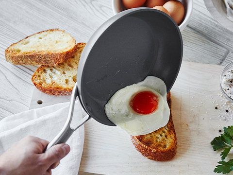 THE ORIGINAL CERAMIC NON-STICK