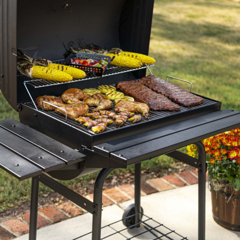 American Gourmet by Char Broil 840 sq in Charcoal Barrel Outdoor