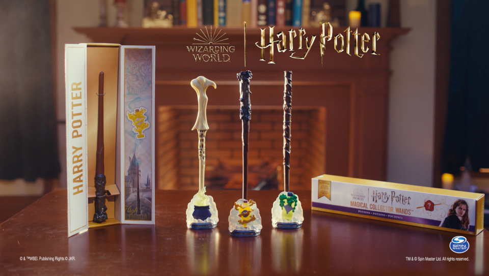 Wizarding World Harry Potter Magical Collector Mystery Wand, for Ages 14  and up (Styles Vary)