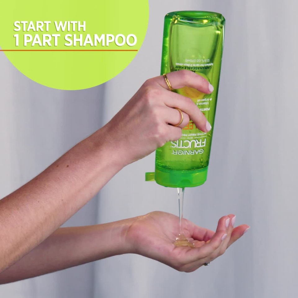 Garnier Fructis Sleek Shot Shower Styling Cream, Frizz Control Conditioner, 5.1 fl oz