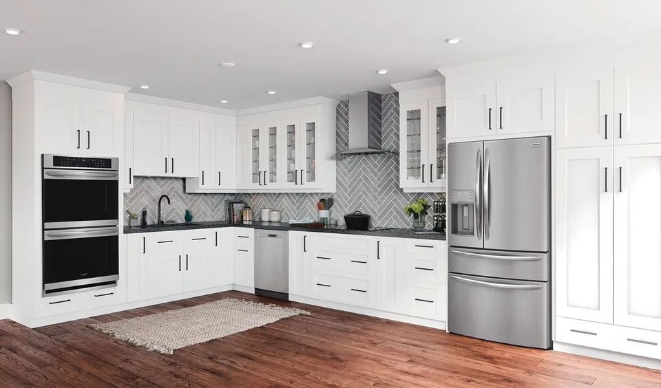 Frigidaire Wall Mounted Range Hood - Thumbnail 3