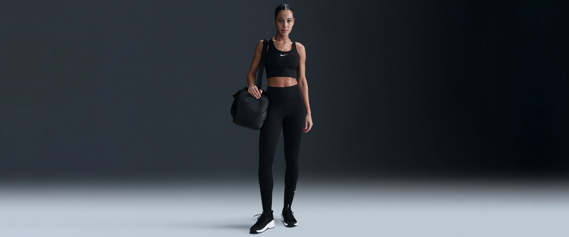 Nike Women's Universa Medium-Support High-Waisted 7/8 Leggings