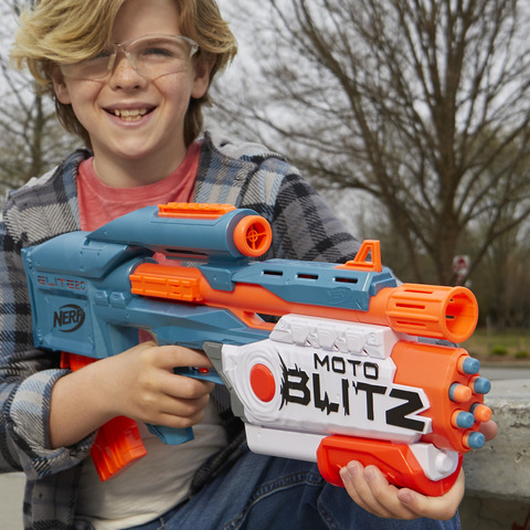 NERF Elite 2.0 Motoblitz Blaster with Scope, Motorized 10-Dart Blasting,  Airblitz 6 Darts, Outdoor Toys for 8 Year Old Boys & Girls