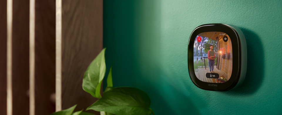 ecobee SmartCamera - Cámara de seguridad WiFi para interiores, sistema de  seguridad inteligente para el hogar, 1080p HD 180 grados FOV, visión