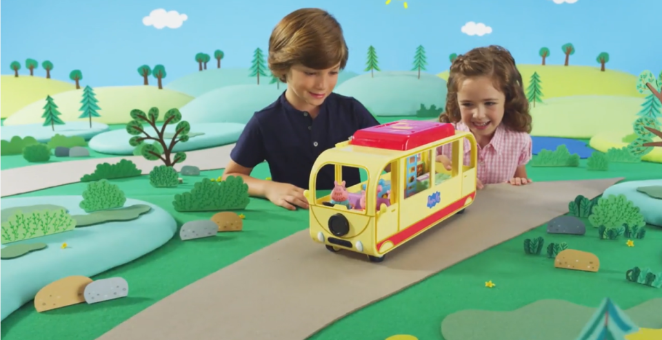 Peppa Pig's Family Camper Van Toy Doll Playset with Transforming