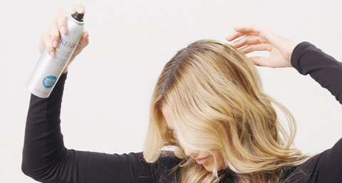 Volume Dry Shampoo How-To