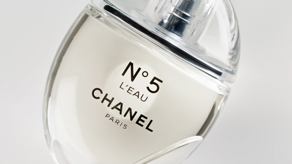 CHANEL N°5 L'EAU LIMITED EDITION EAU DE TOILETTE SPRAY