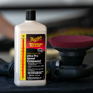 Meguiar's - M110 Mirror Glaze Ultra Pro Speed Compound is the next  evolution in advanced cutting compounds. Formulated with professional body  shops and detailers in mind, this all-new formula delivers a quick