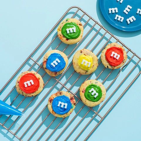 M&M'S Crunchy Cookie Milk Chocolate Candy Sharing Size Resealable