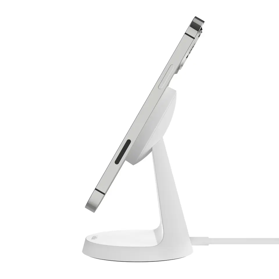 Belkin Magnetic Wireless Charging Pad - Thumbnail 5