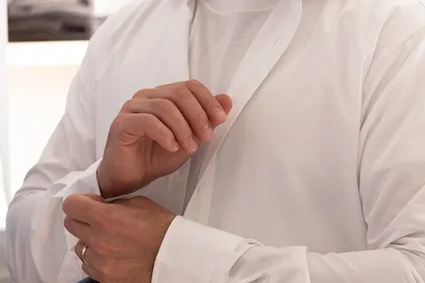Instant Refresh cycle revives fabrics without washing