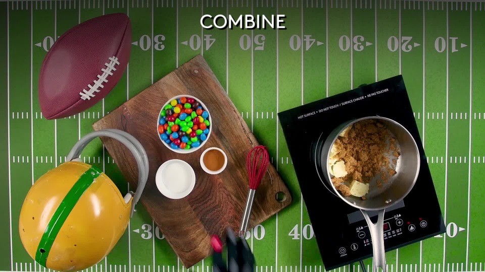 thumbnail video image 2 of M&M'S Peanut Chocolate Candy Party Size, 42 Ounce Bag, 2 Count, 2 of 8