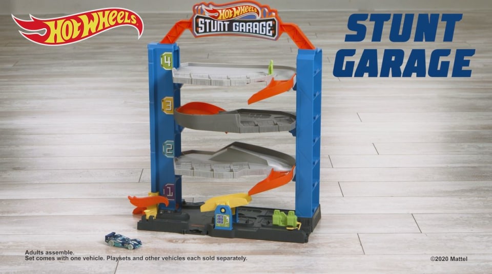 Hot Wheels City Stunt Garage Playset with 1 Toy Car in 1:64 Scale & Storage  for 20+ Vehicles