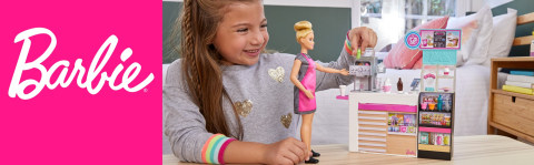Barbie ile oynarken istediğiniz her şeyi hayal edin!