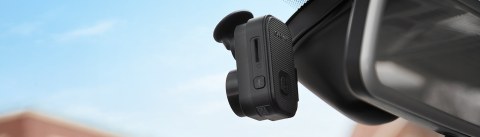 Garmin 1080p Dash Cam Mini 2 with Voice Control, Incident Detection and  140-degree Lens - Micro Center